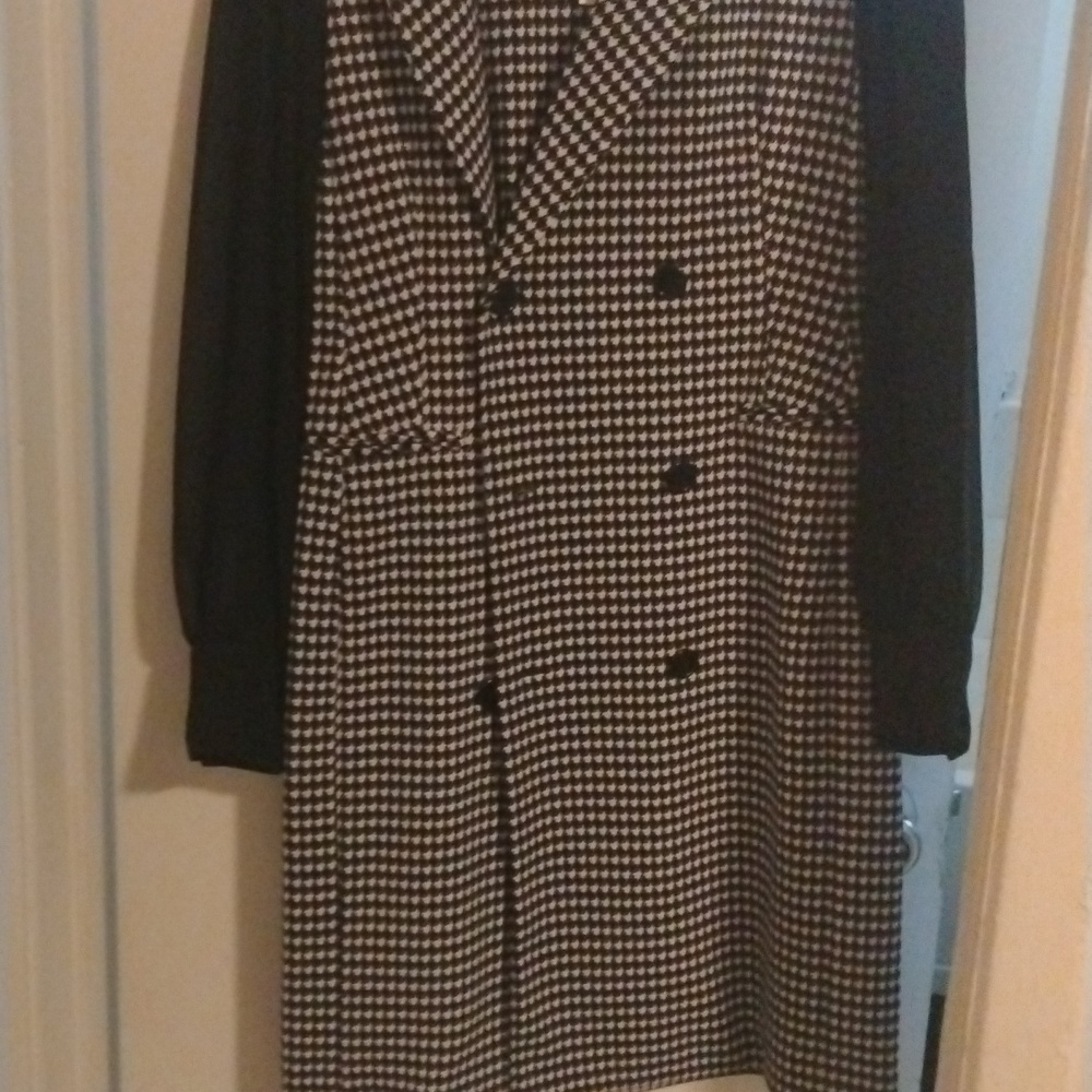 Sheer sleeve grinham